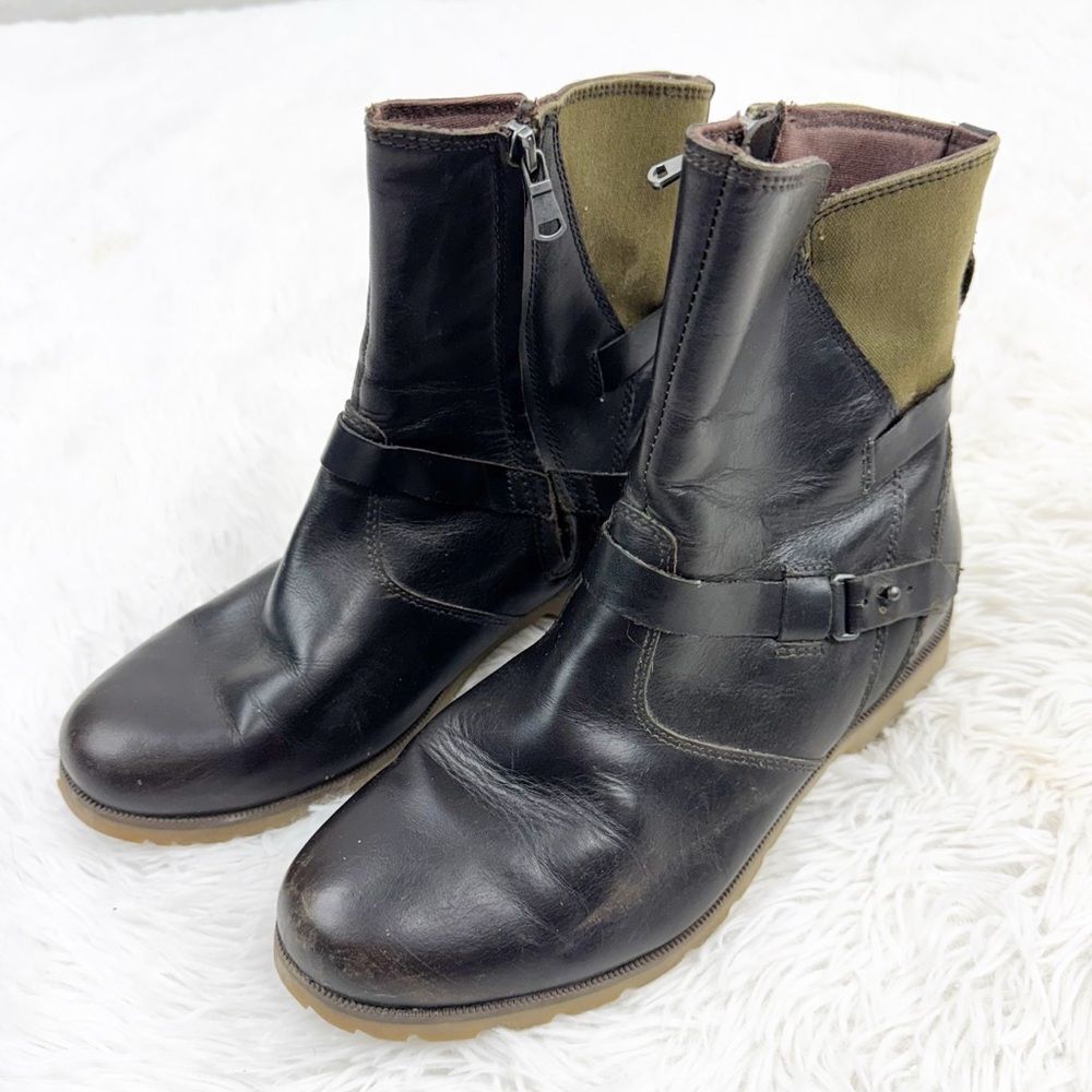 Teva De La Vina Wool and Leather Blend Waterproof Boots
